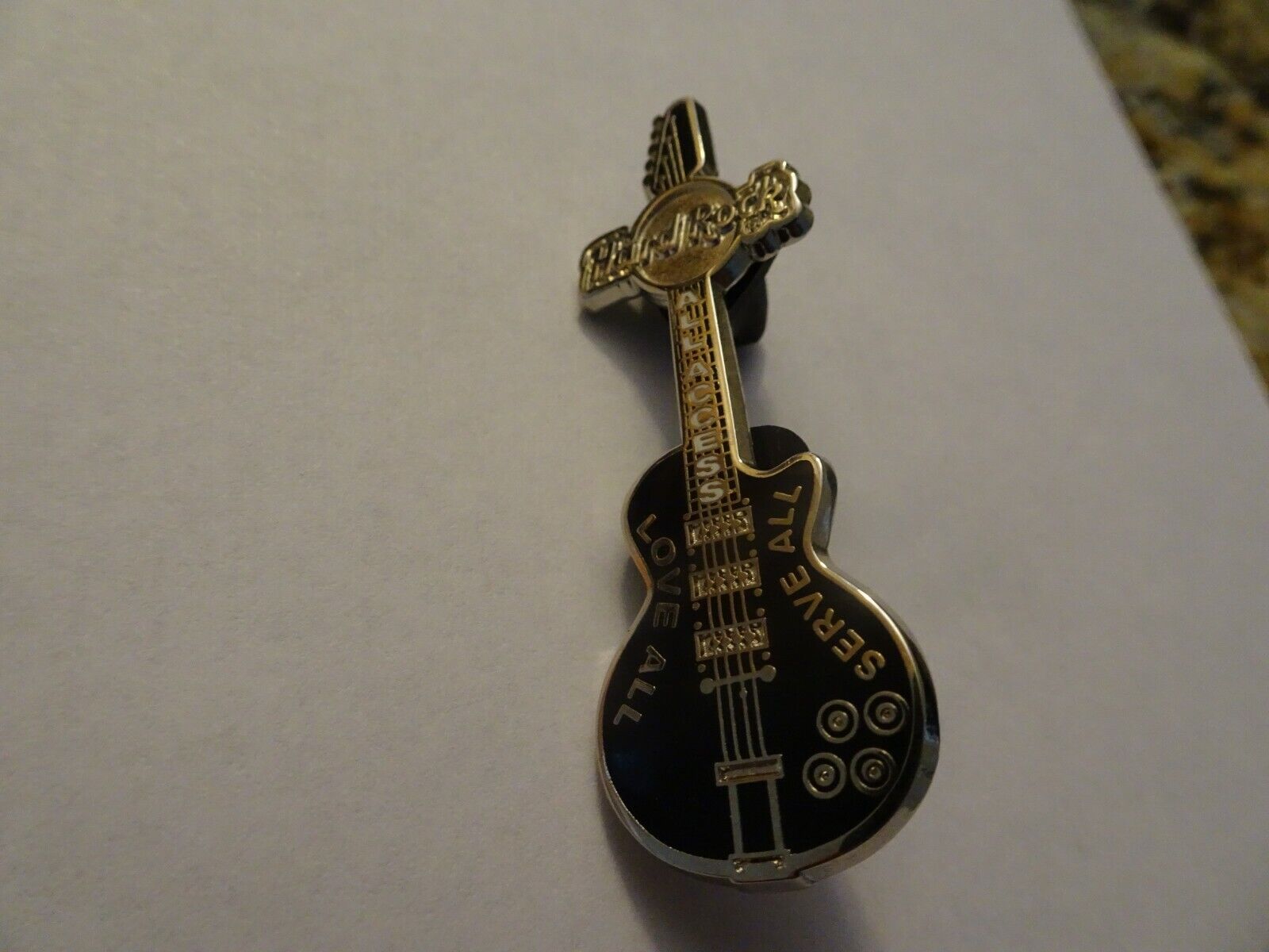 Hard Rock Cafe Pin All Access Black Cutaway Gibson Guitar Online