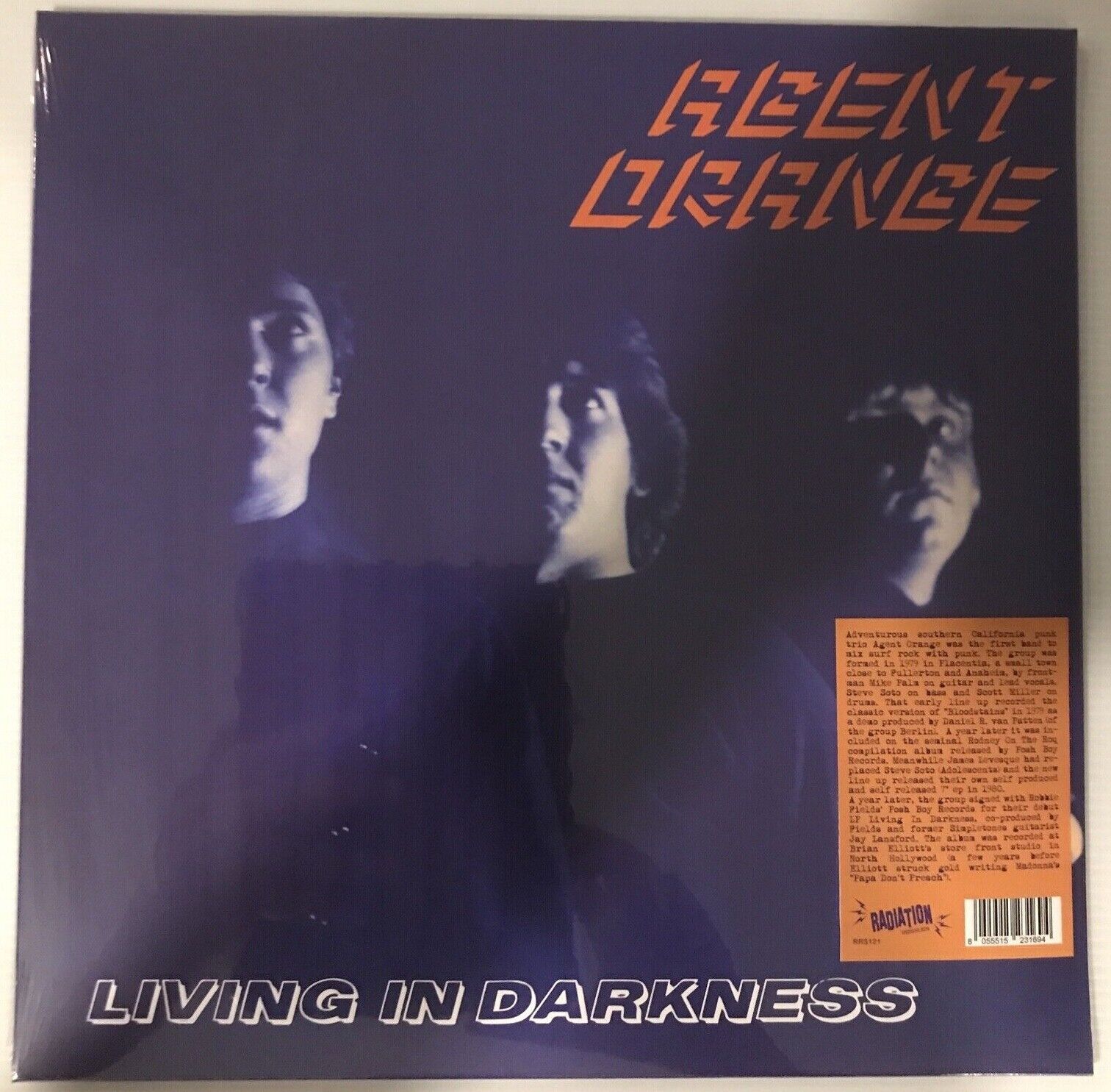 Agent Orange – Living In Darkness LP 2021 Radiation Reissues – RRS121 [Italy]