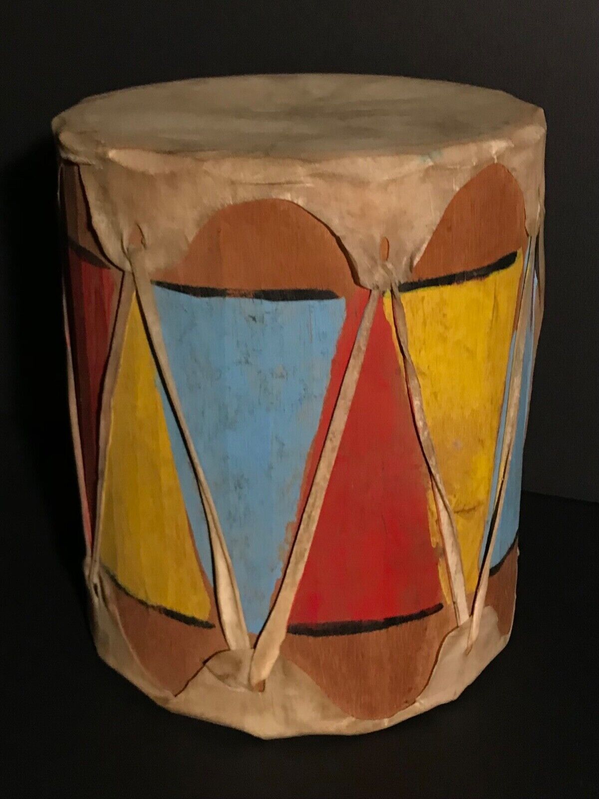 OUTSTANDING CARVED COTTONWOOD TAOS DRUM,STRETCHED WRAPPED HIDE, EXCELLENT, C1930