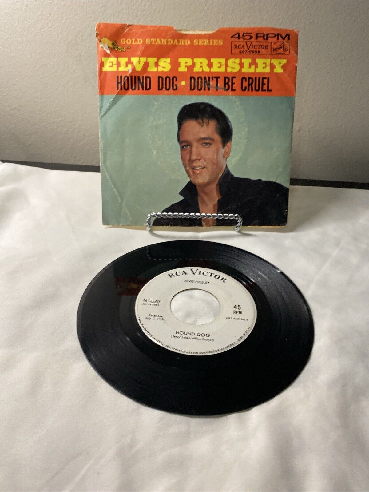 WOW Rare Elvis Presley “Don’t Be Cruel / Hound Dog” 45 PROMO