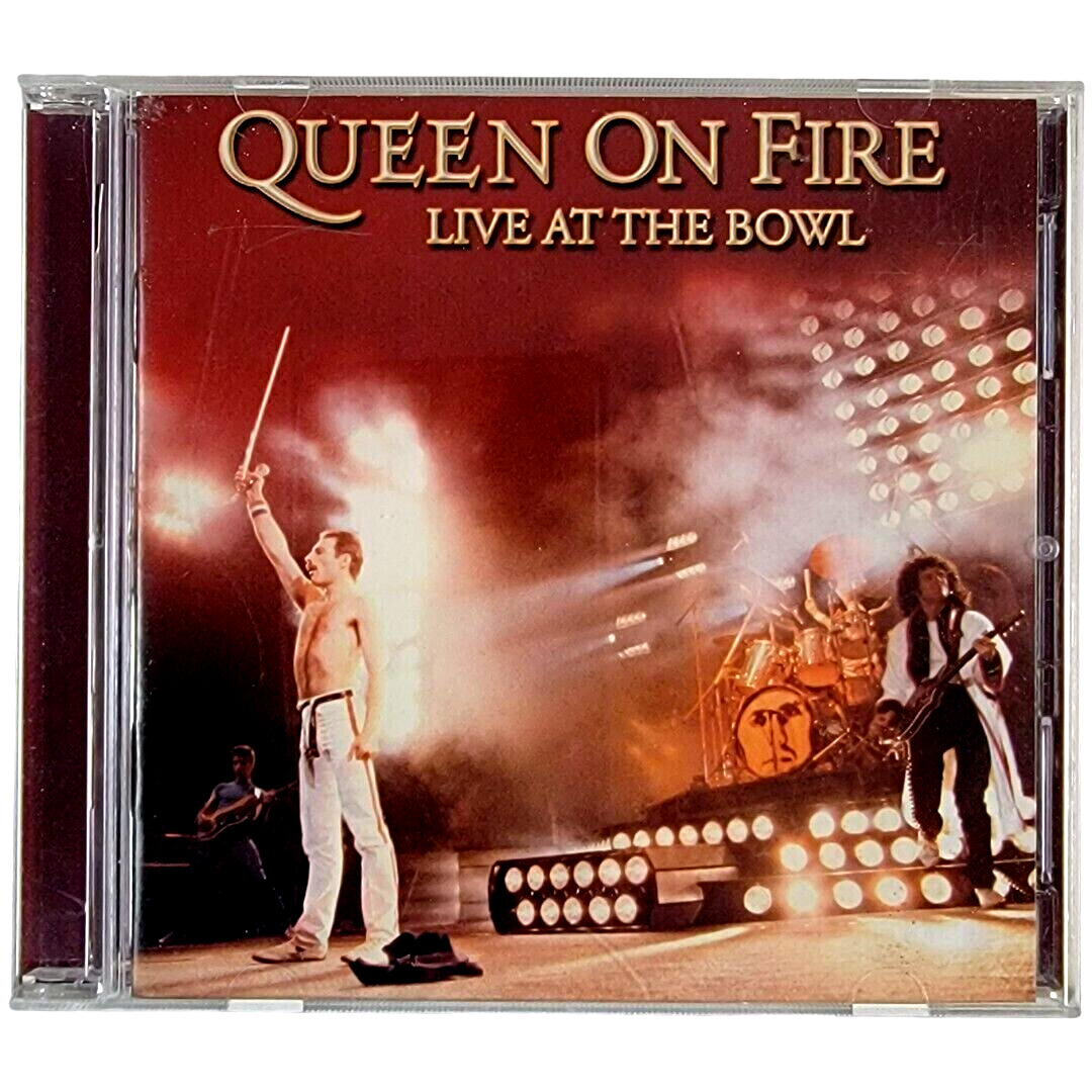 QUEEN / On Fire Live At The Bowl 2 CD set Hollywood Records 2004 RARE