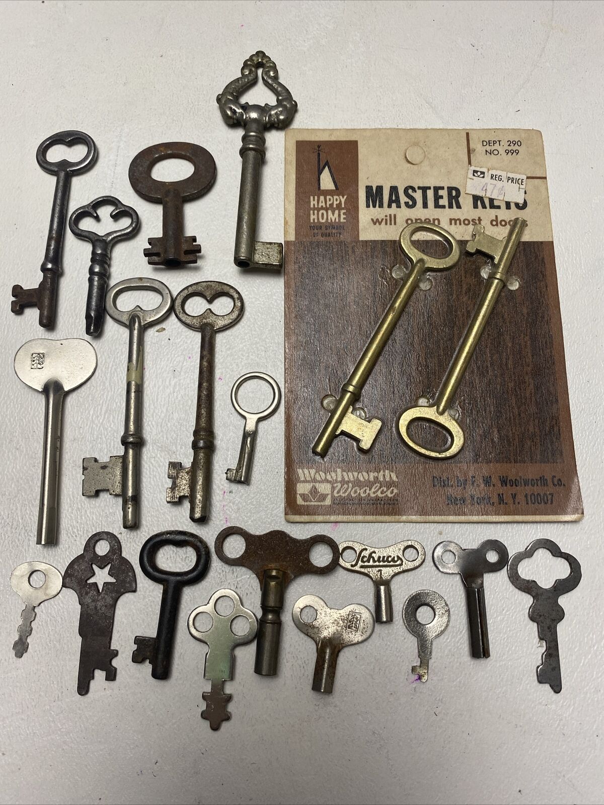 Vintage & Antique Lot Of Keys Skeleton, Clock, Diary, Door, Music Box Etc.