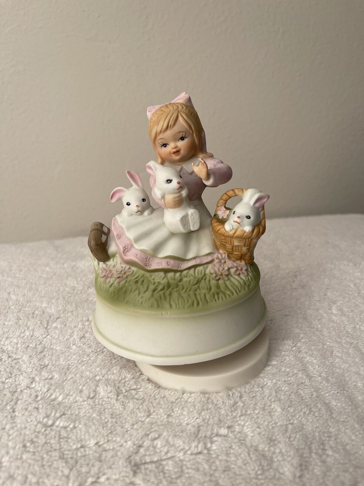 Vintage Girl And Bunnies Porcelain Rotating Music Box