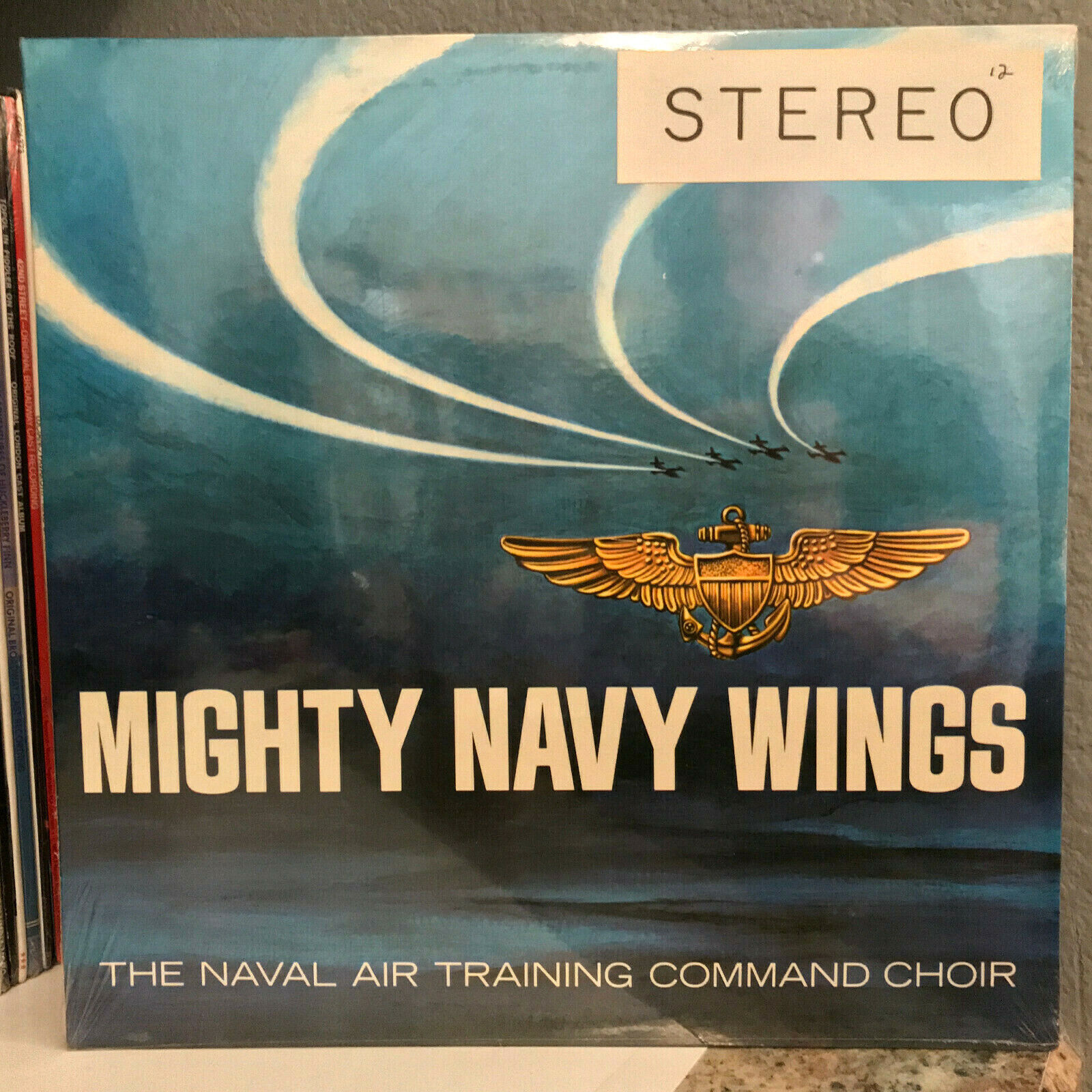 MIGHTY NAVY WINGS - Naval Air Training Choir - 12\