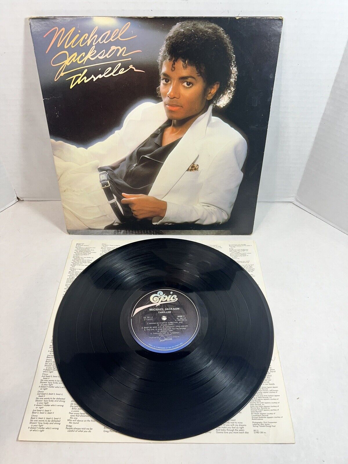 Vintage Michael Jackson Thriller 1982 LP Record Vinyl QE-38112 Epic Records-Work