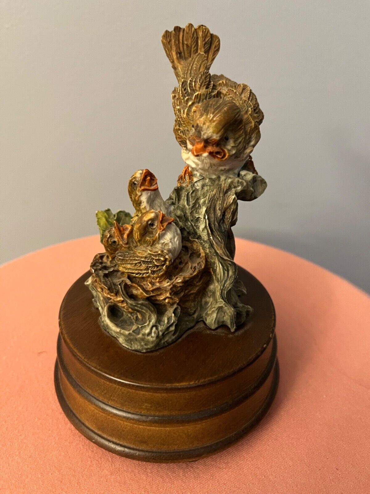 vintage enesco bird figurine music box 