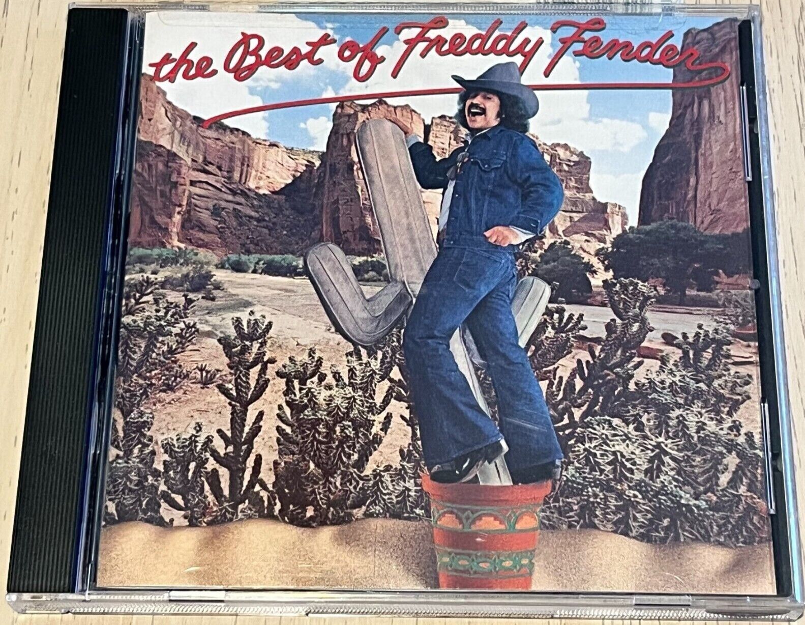 FREDDY FENDER - The Best Of Freddy Fender CD EXCELLENT / MINT COND / 