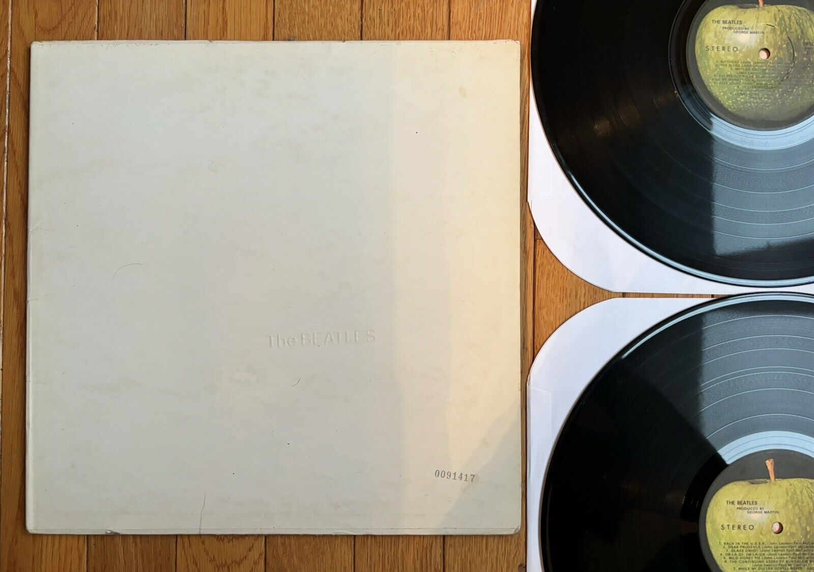 THE BEATLES - WHITE ALBUM - 0091417  VERY LOW NUMBER 1968 SWB-101