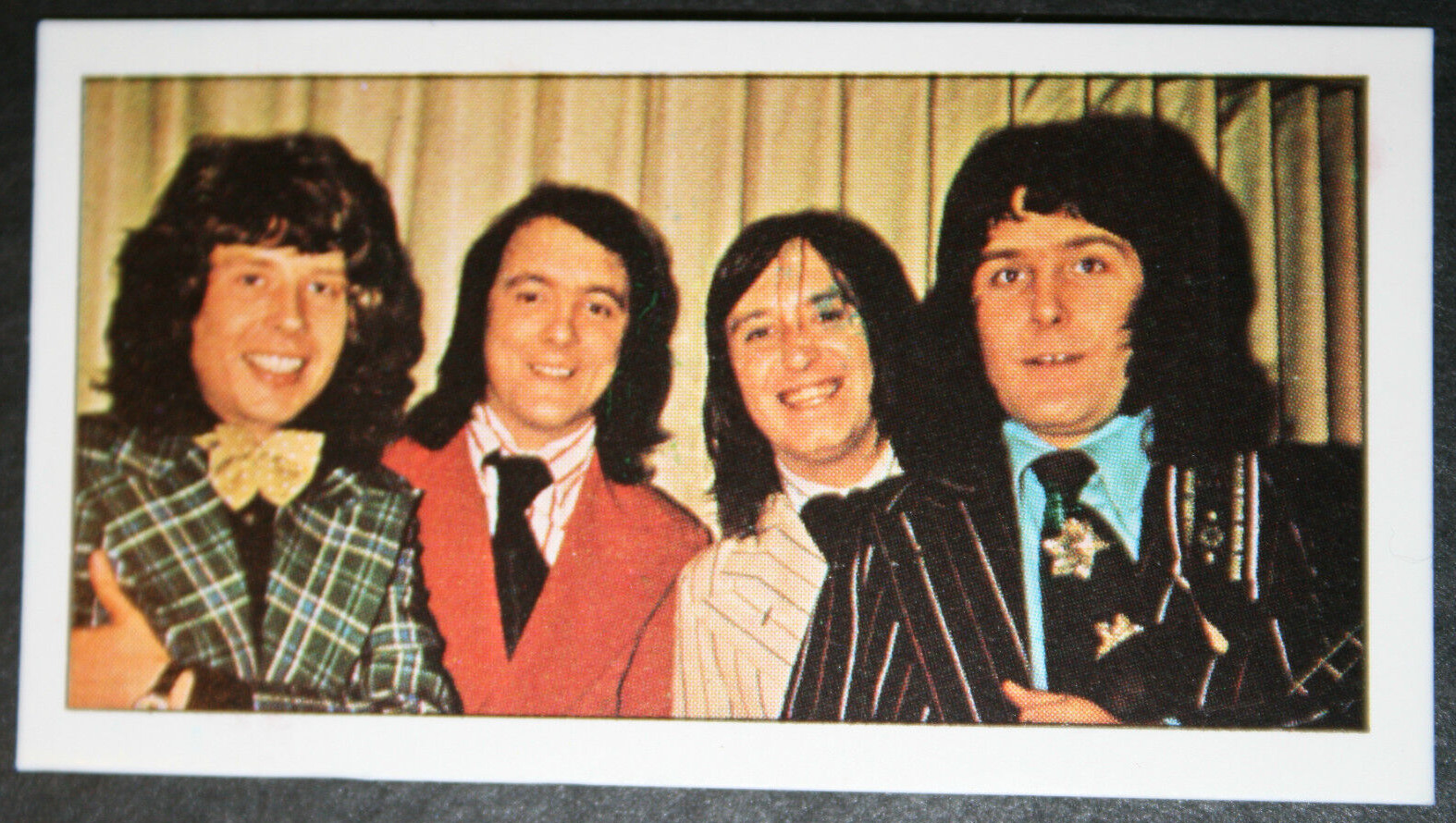 MUD    Vintage 1970\'s Pop Group Photo Card  WC17