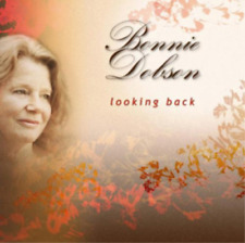 Bonnie Dobson Looking Back (CD) Album picture