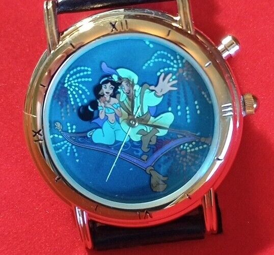 Vintage FOSSIL Disney Aladdin Limited Edition Watch Collectors Club in Music Box
