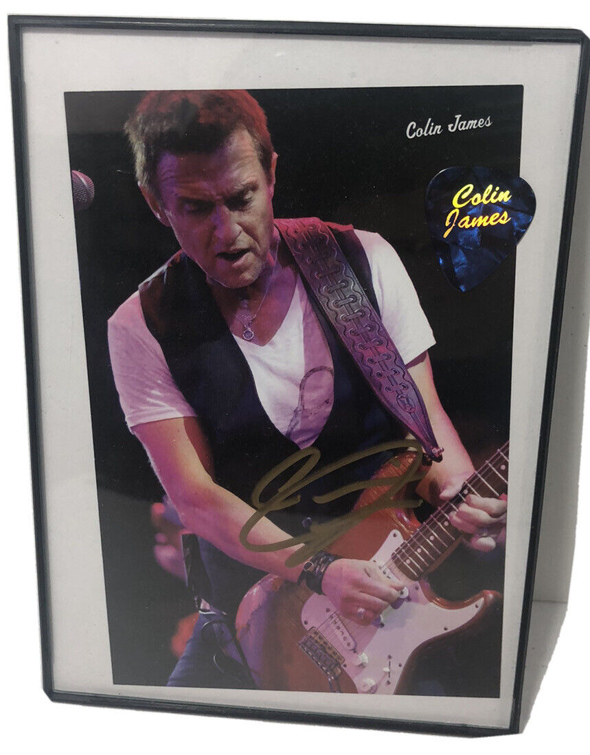 COLIN JAMES SIGNED 6 X4 framed PHOTO with guitar pick 