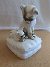 Vintage Mann Music Box Porcelain Cat and Kitten 