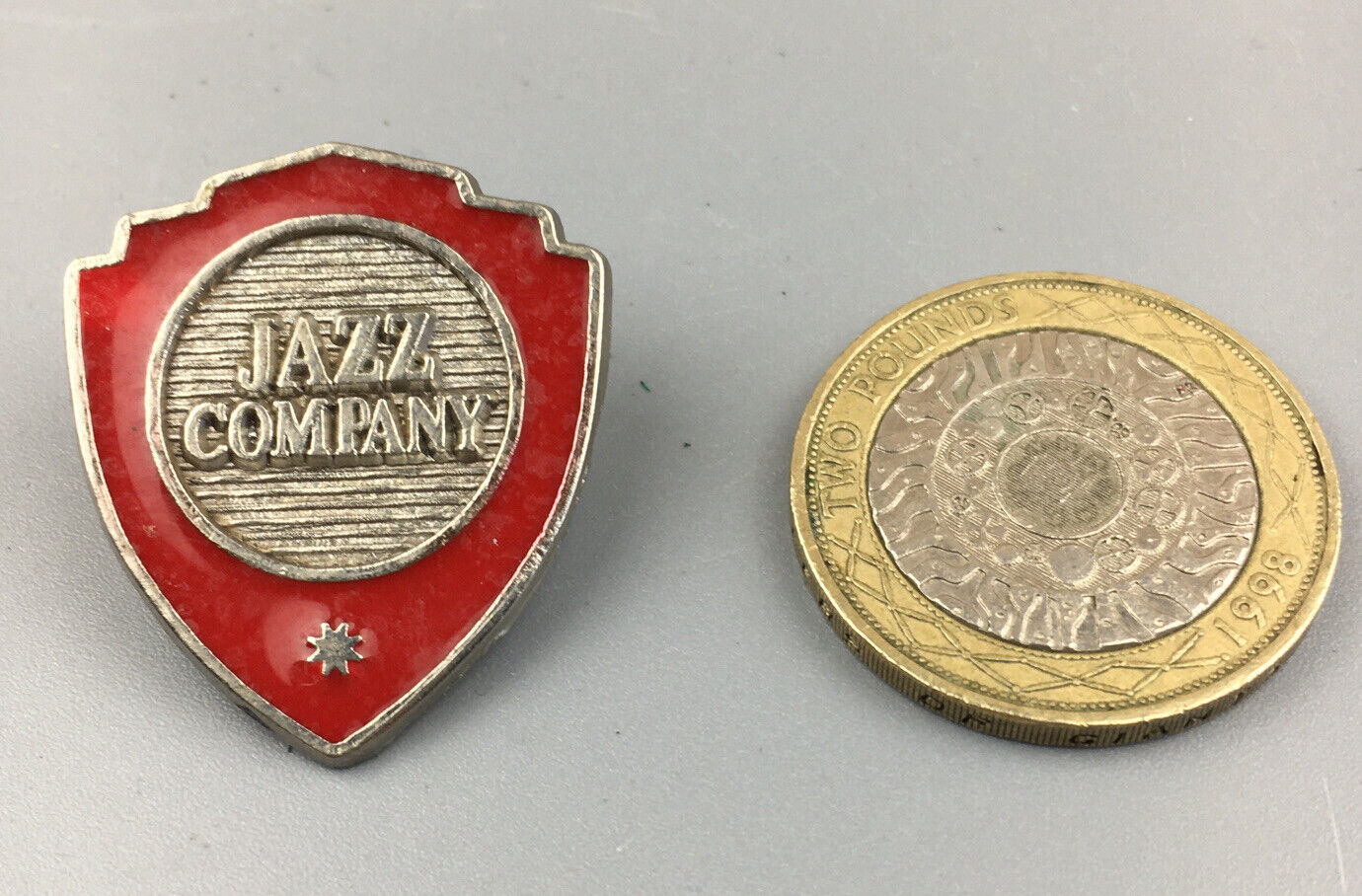 Vintage Mid Century JAZZ COMPANY Red Enamel On Metal 3.5cm Pin Badge Rare