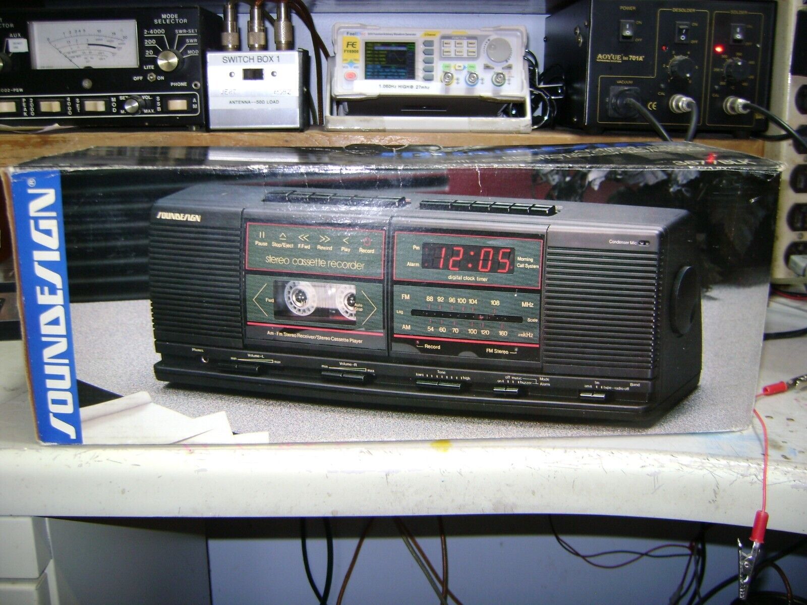 Vintage NOS Sound Design Am/Fm Cassette Player Alarm Clock Model 3877