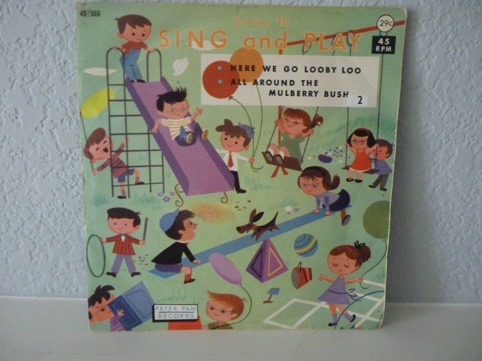 Vintage 1962 Peter Pan Record #566 SONGS TO SING AND PLAY 45RPM - Two Songs 