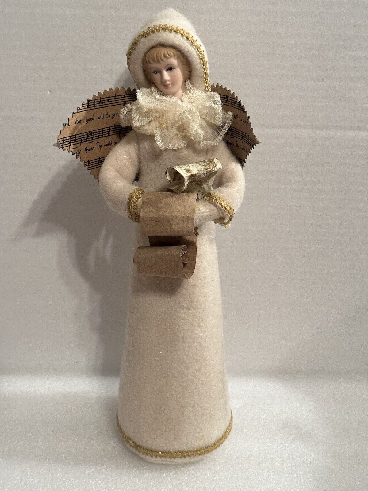 Vintage Angel Figurine 13\