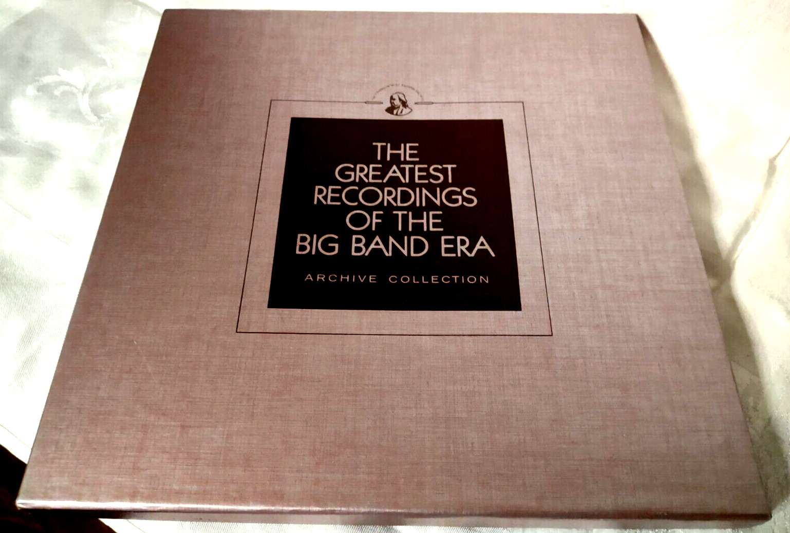 2 LP Red Vinyl Tommy Dorsey Box Set VTG Franklin Mint Big Band Era Recordings