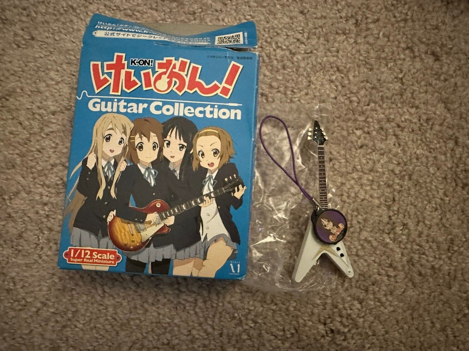 K-ON Guitar Collection Gibson Flying V Sawako Yamanaka