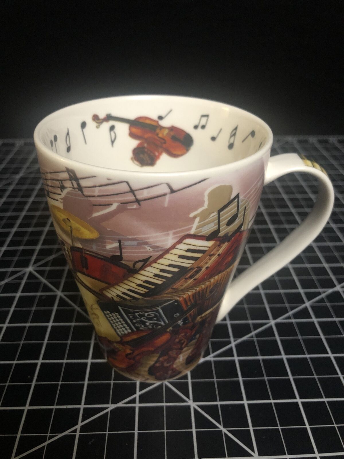 2013 Country & Blues Music Tall Mug by Cardew Designed in England Cowboy Guitar