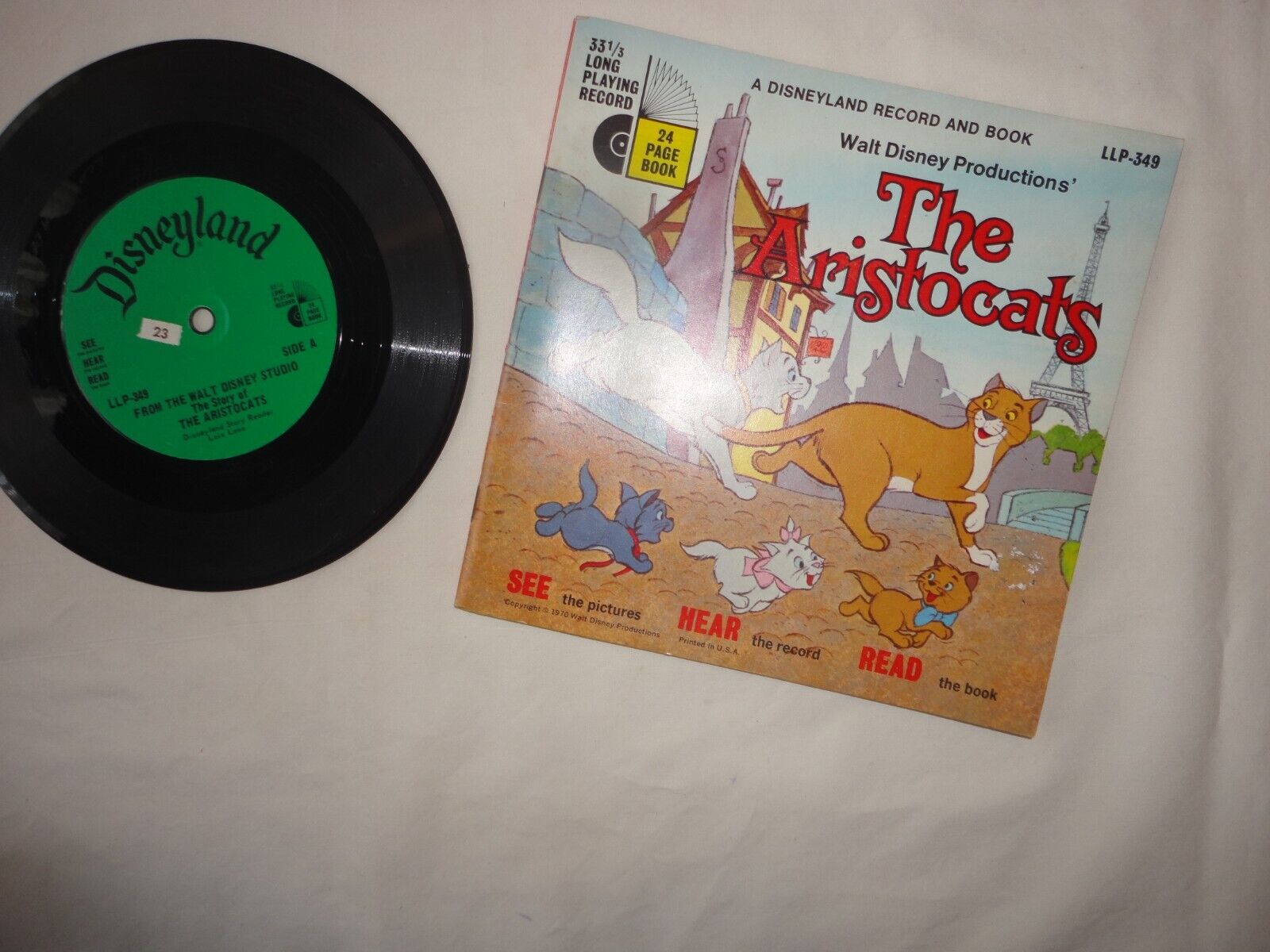 Vintage 1970 Disneyland Record and Book The Aristocrats