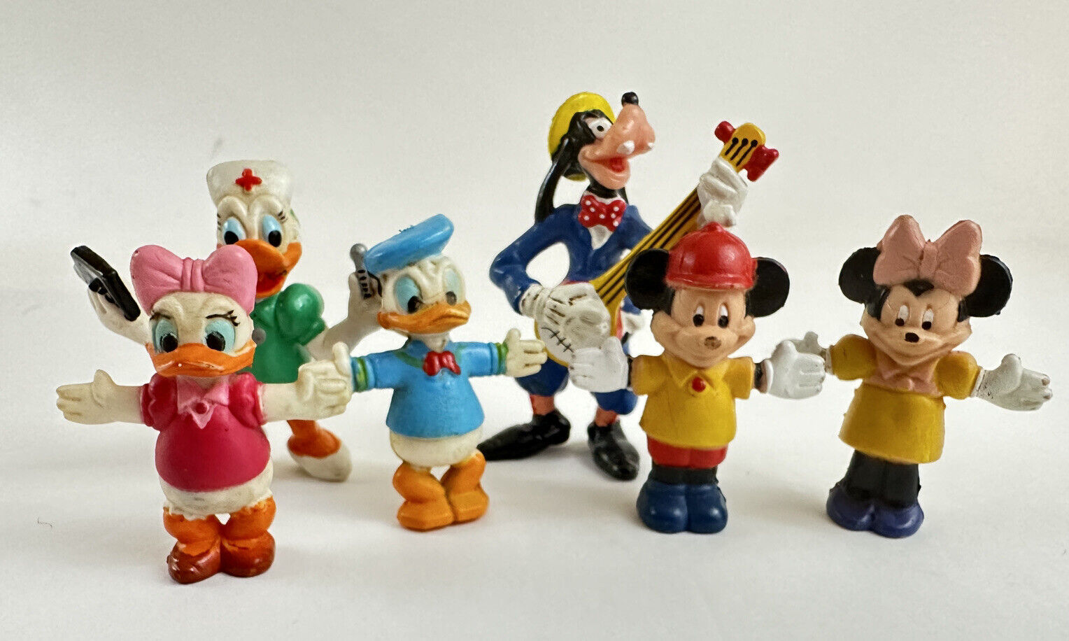 Vtg Goofy Banjo Lot of 6 Figures Disney Applause Mickey Minnie Donald + Cake Top