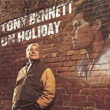 Tony Bennett on Holiday - Audio CD By Tony Bennett - VERY GOOD picture