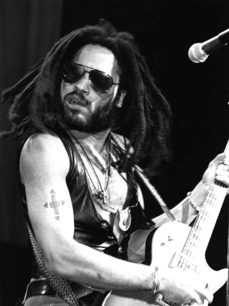Musician Lenny Kravitz performs onstage with a Gibson Les Paul el - Old Photo