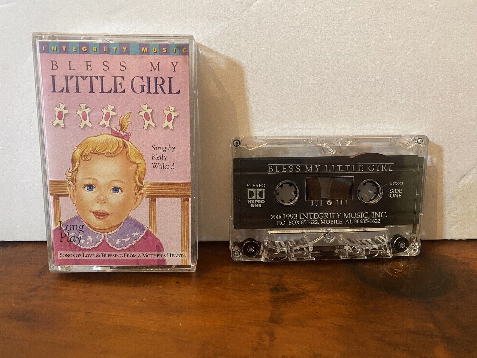 Bless My Little Girl * by Kelly Willard (Cassette, Mar-1995, Integrity (USA) EUC