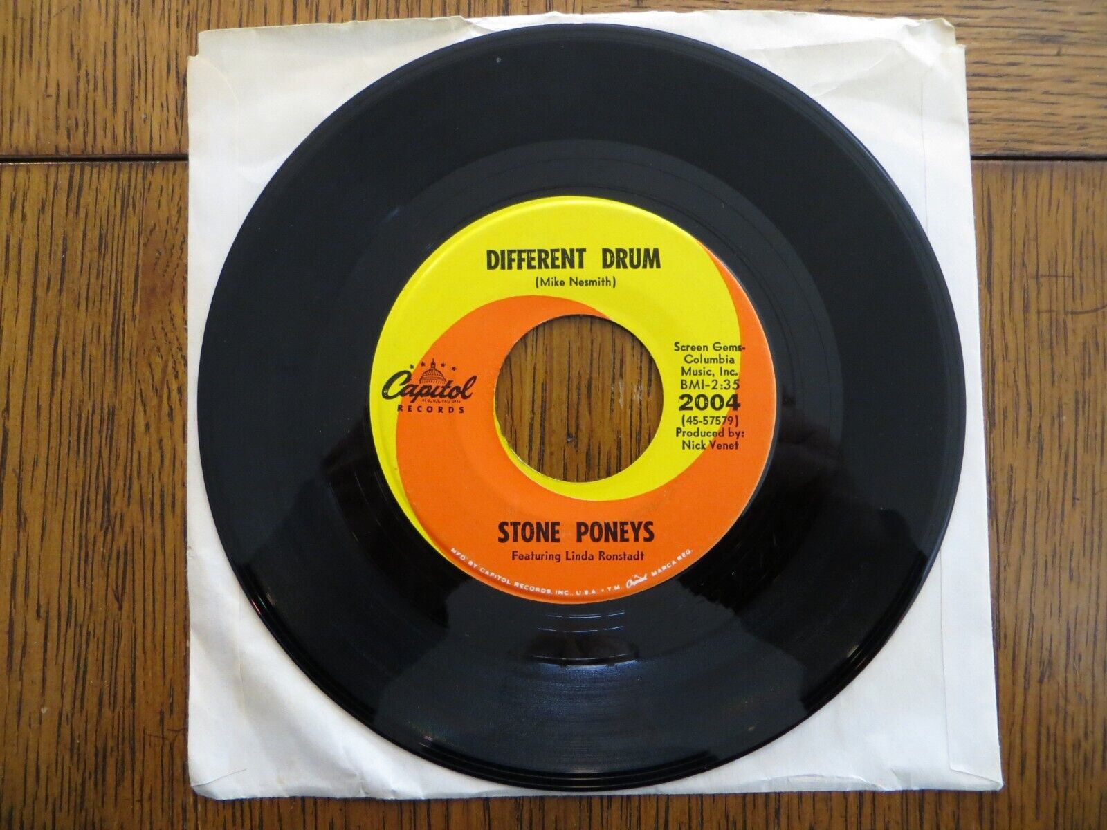 Stone Poneys Ft Linda Ronstadt – Different Drum - 1967 - Capitol 2004 7\