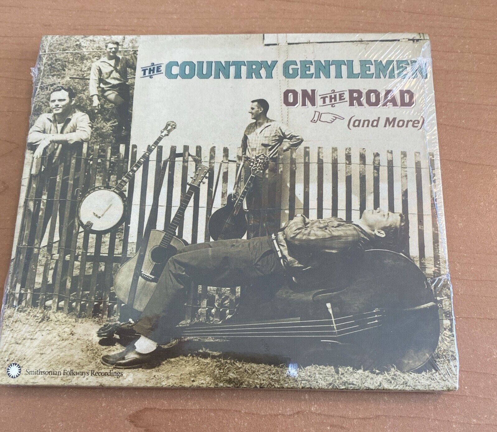 On the Road by The Country Gentlemen (CD, Apr-2001, Smithsonian Folkways...