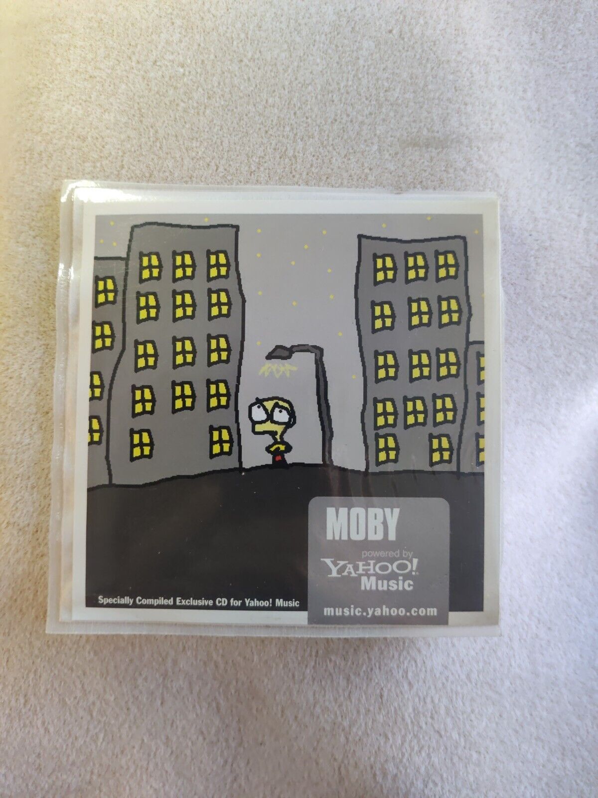 Rare NEW Powered By Yahoo Music by Moby (CD, 2000, V2) UNPLAYED 