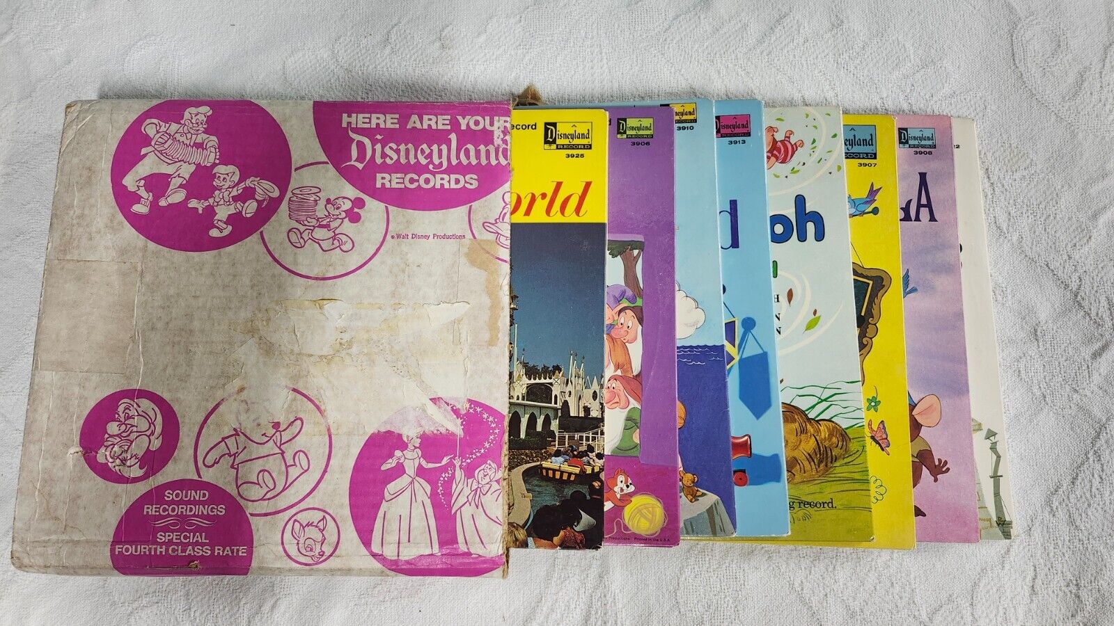 Lot of 8 Walt Disney Vintage LP Vinyl Record Albums With Orig. Shipper 1960s
