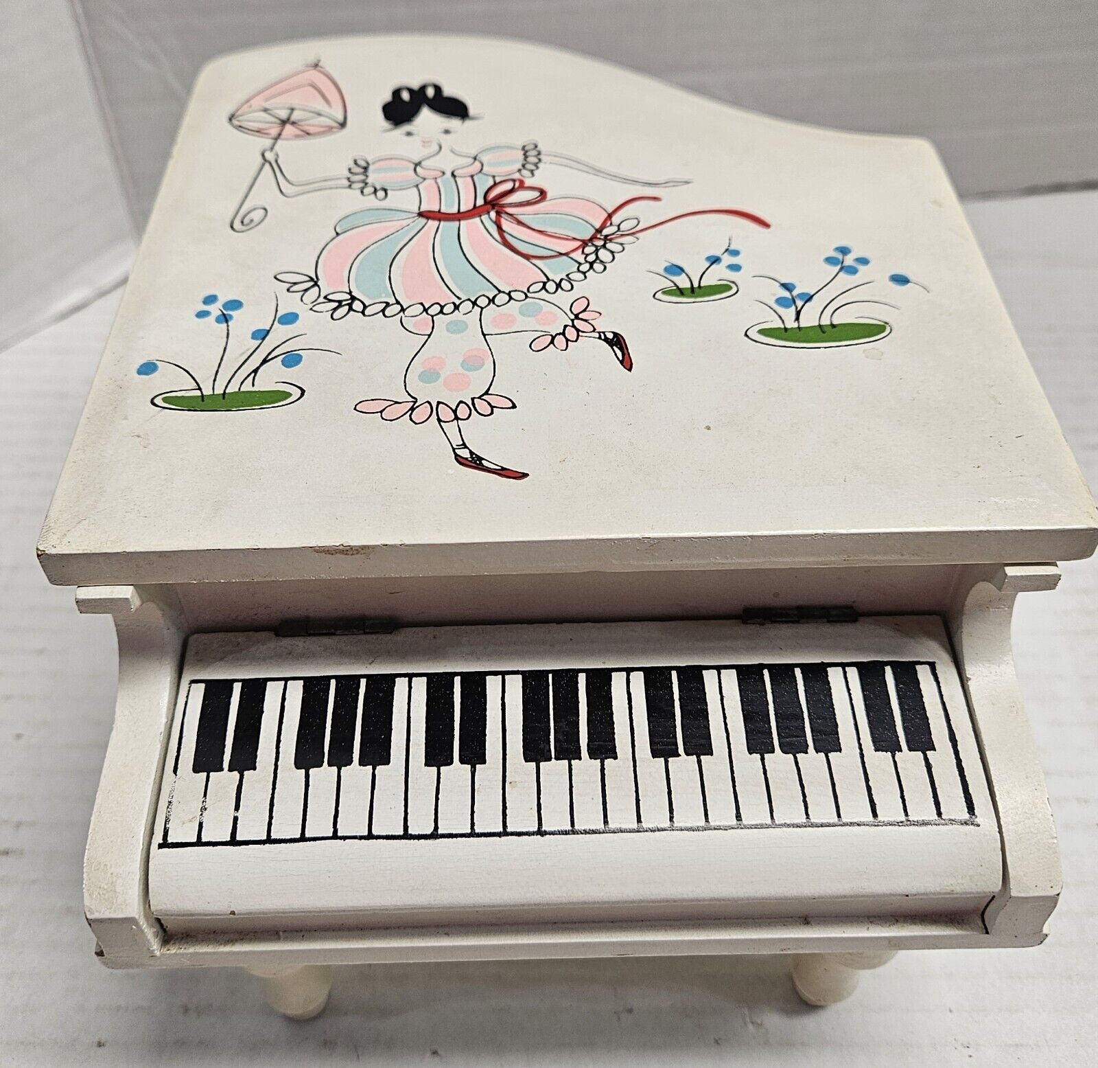 Vintage Piano White Wooden Music Jewelry Box Girl Umbrella  Made Japan