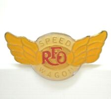 Vintage REO Speedwagon Pin Rock Roll Music Gold Tone Enamel Lapel Hat Bag Gear picture