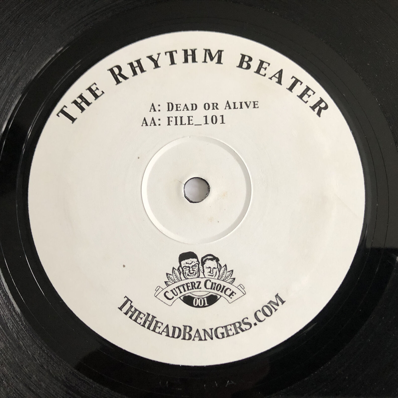 Rhythm Beater – Dead or Alive / File_101 (12″) Cutterz Choice ‎– CUZ001
