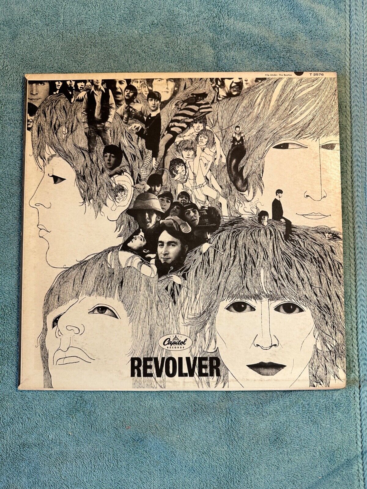 Vintage LP Vinyl Record The Beatles Revolver Capitol Records T-2576