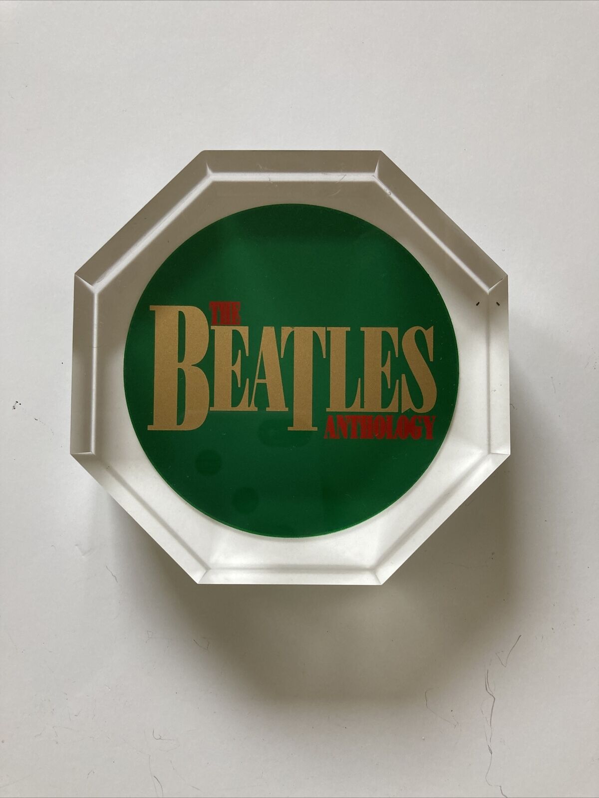 VINTAGE “THE BEATLES ANTHOLOGY“ LUCITE PAPERWEIGHT FROM THE PRIVATE BOX SET RARE
