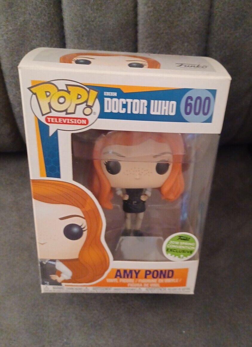 Funko Pop Doctor Who Amy Pond 2018 Spring Convention Exclusive #600 W/Protector