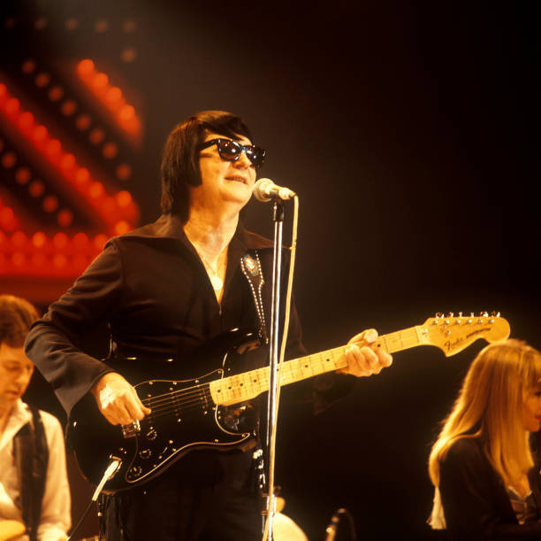 Singer Guitarist And Musician Roy Orbison Performs Live 1982 OLD PHOTO 4