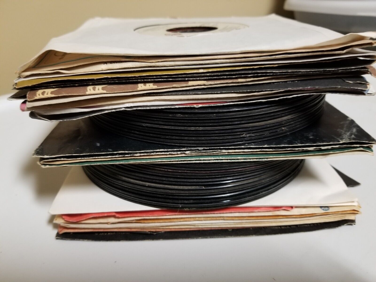 FREE SHIPPING * Huge Lot Of 400 45's Records 7