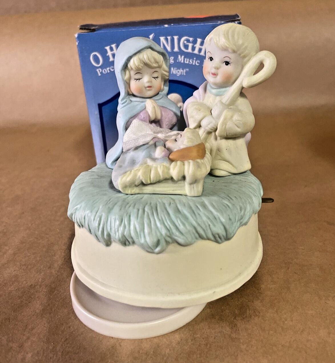 Vintage Russ Musical Children’s Nativity O Holy Night Music Box Works