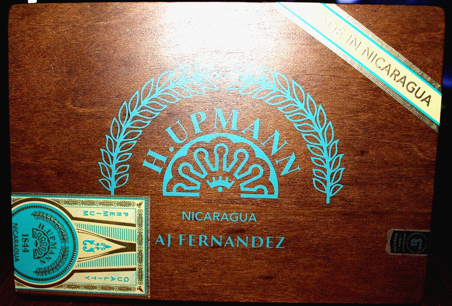 Cigar Box Wood Storage H UPMANN A J FERNANDEZ Guitar 9 3/4 x 6.5 X2 MULTIPLE QTY
