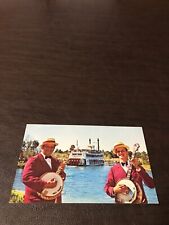PAT TERRY & SON - BANJO DUO - WALT DISNEY WORLD - UNPOSTED POSTCARD picture
