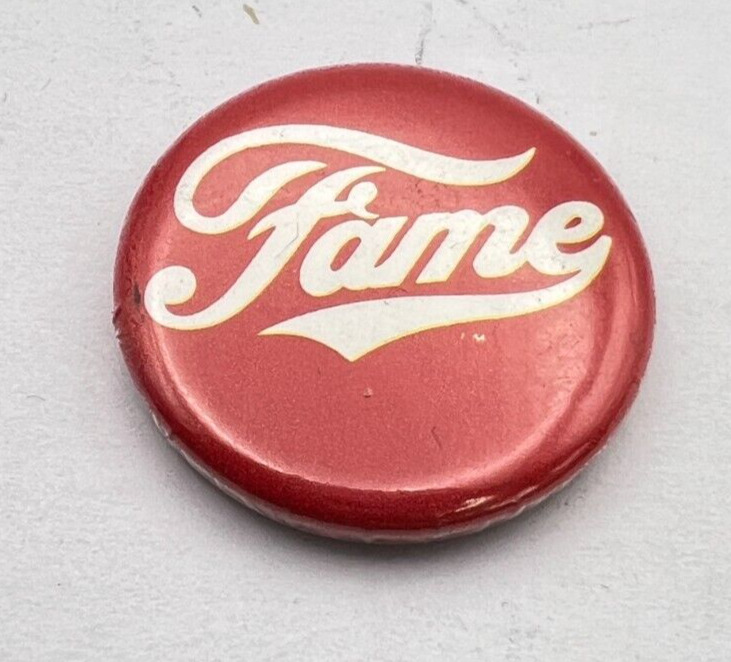 1980\'s US TV Music Drama FAME souvenir Pin Badge 25 mm