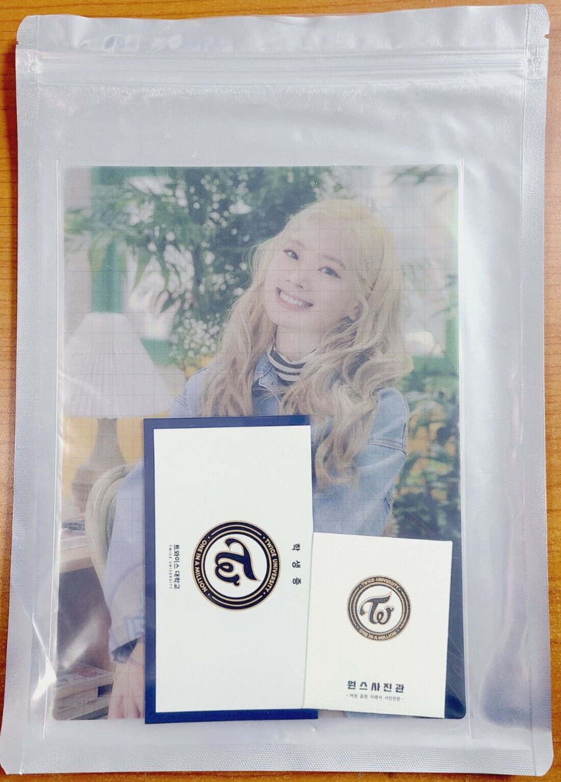 TWICE Dahyun Official University Kit Fashion Club Univ. Genuine Photocard Set