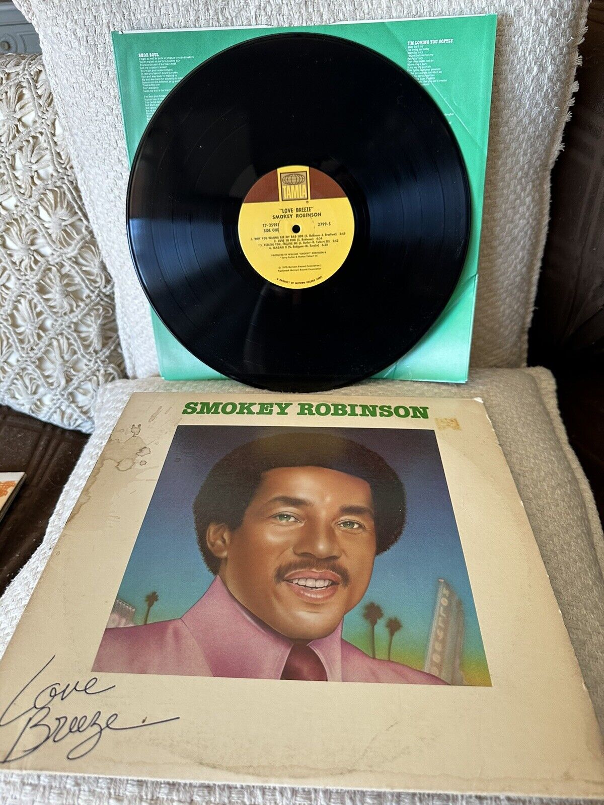Smokey Robinson Love Breeze vinyl lp t7-359r1