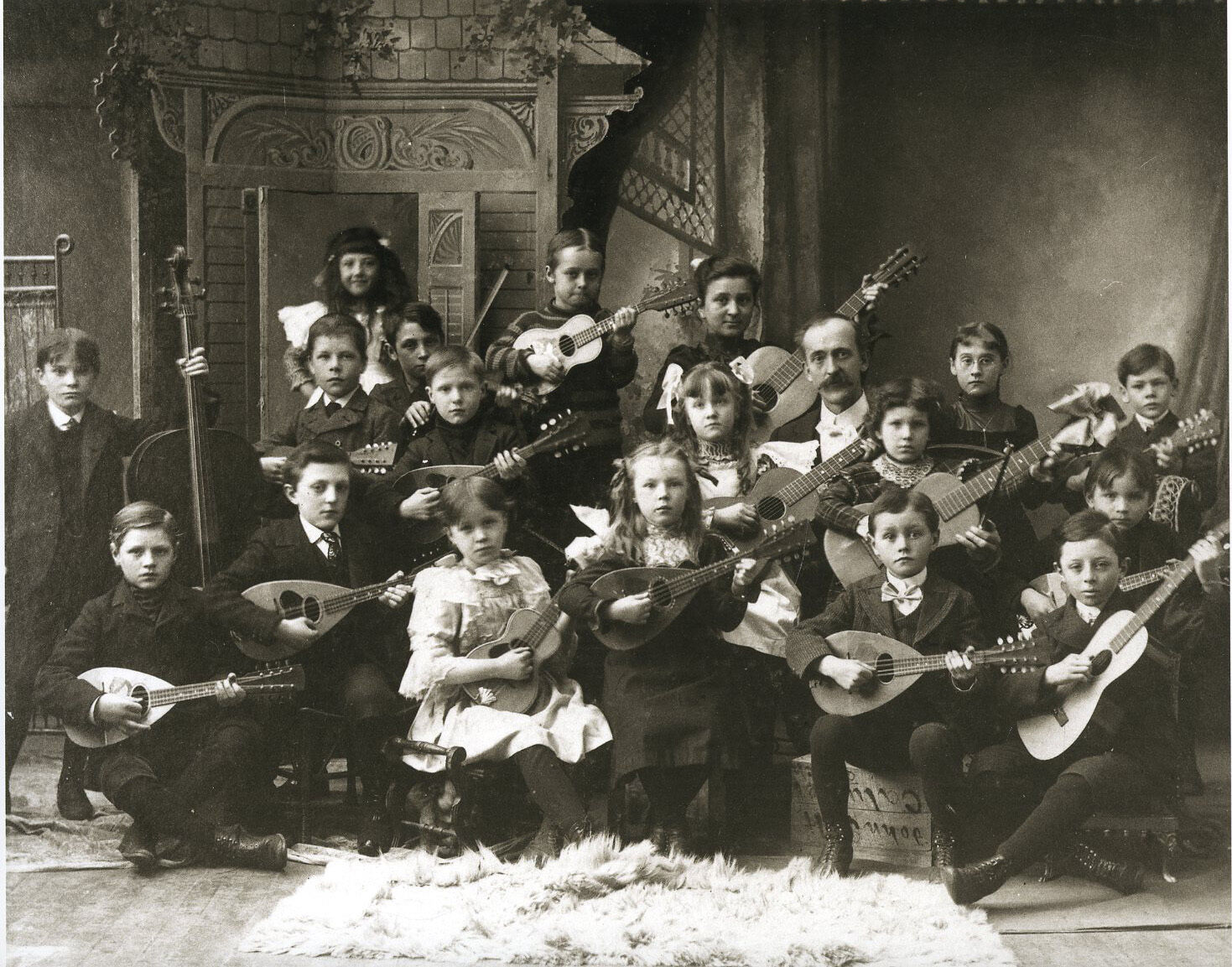Vintage 1880 Children String Band Mandolin Guitar Bass Guitar Kids Instruments