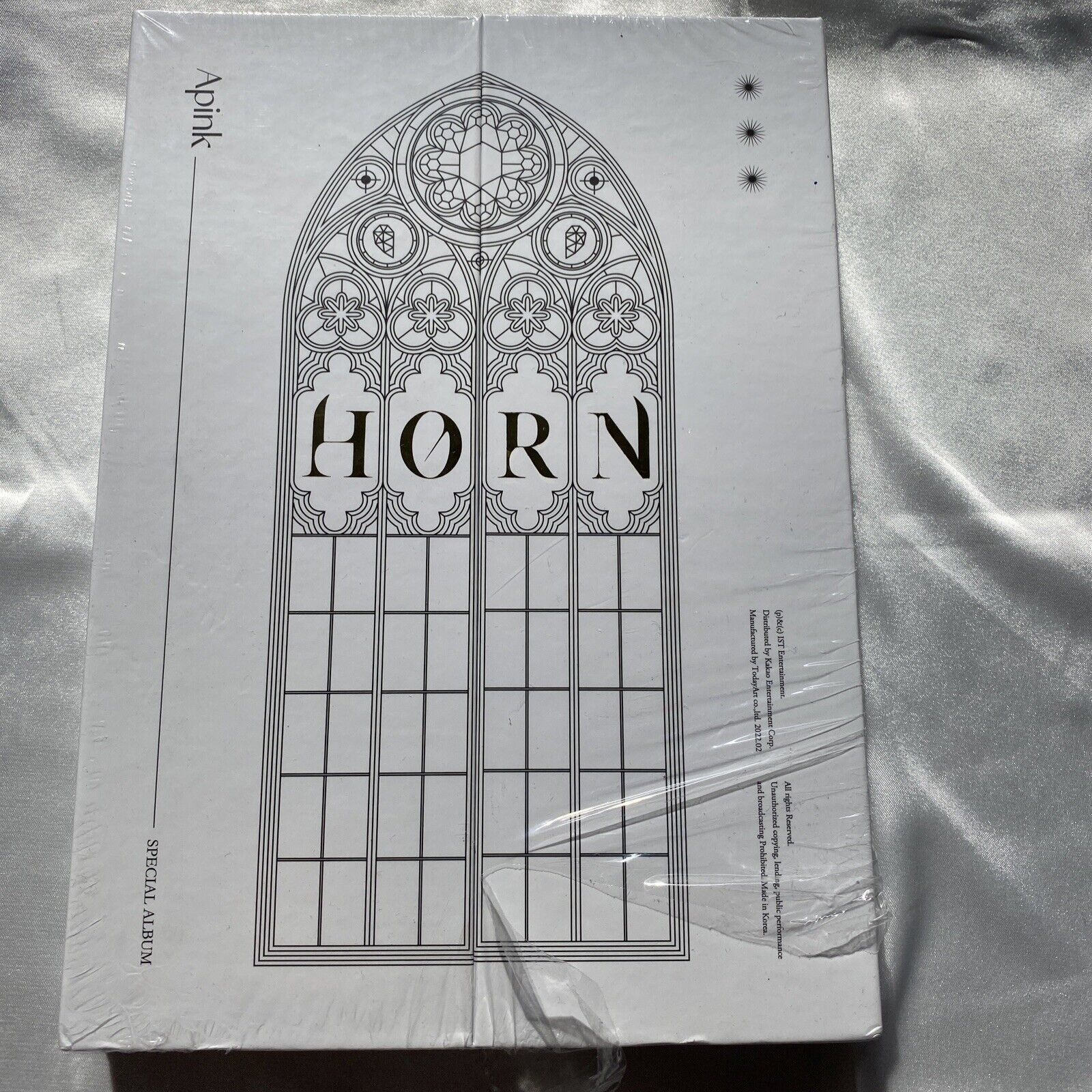 APINK [HORN] Special Album CD+POSTER+PhotoBook+Card New With Torn Plastic Seal
