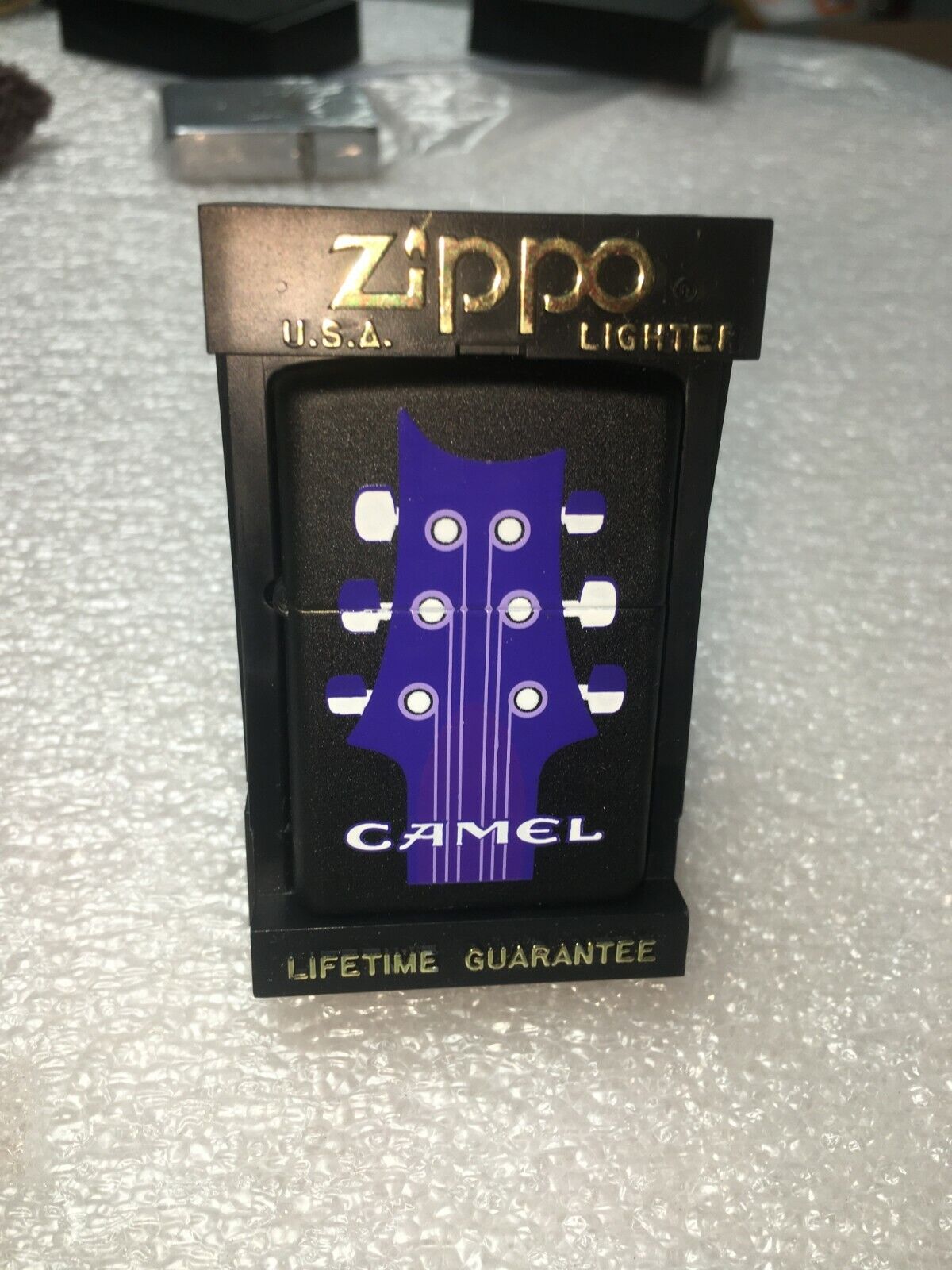 OLD VINTAGE RARE 1996 CAMEL GUITAR AND MUSIC NOTE 2 SIDED ZIPPO  BOX / PAPER 